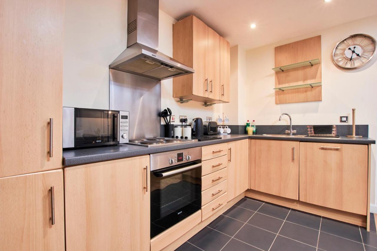 Vikings Apartment With Private Parking & Terrace York Esterno foto